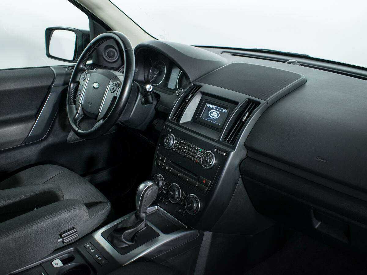 Б/У Лэнд Ровер Фрилендер 2013 года. Фото: #8