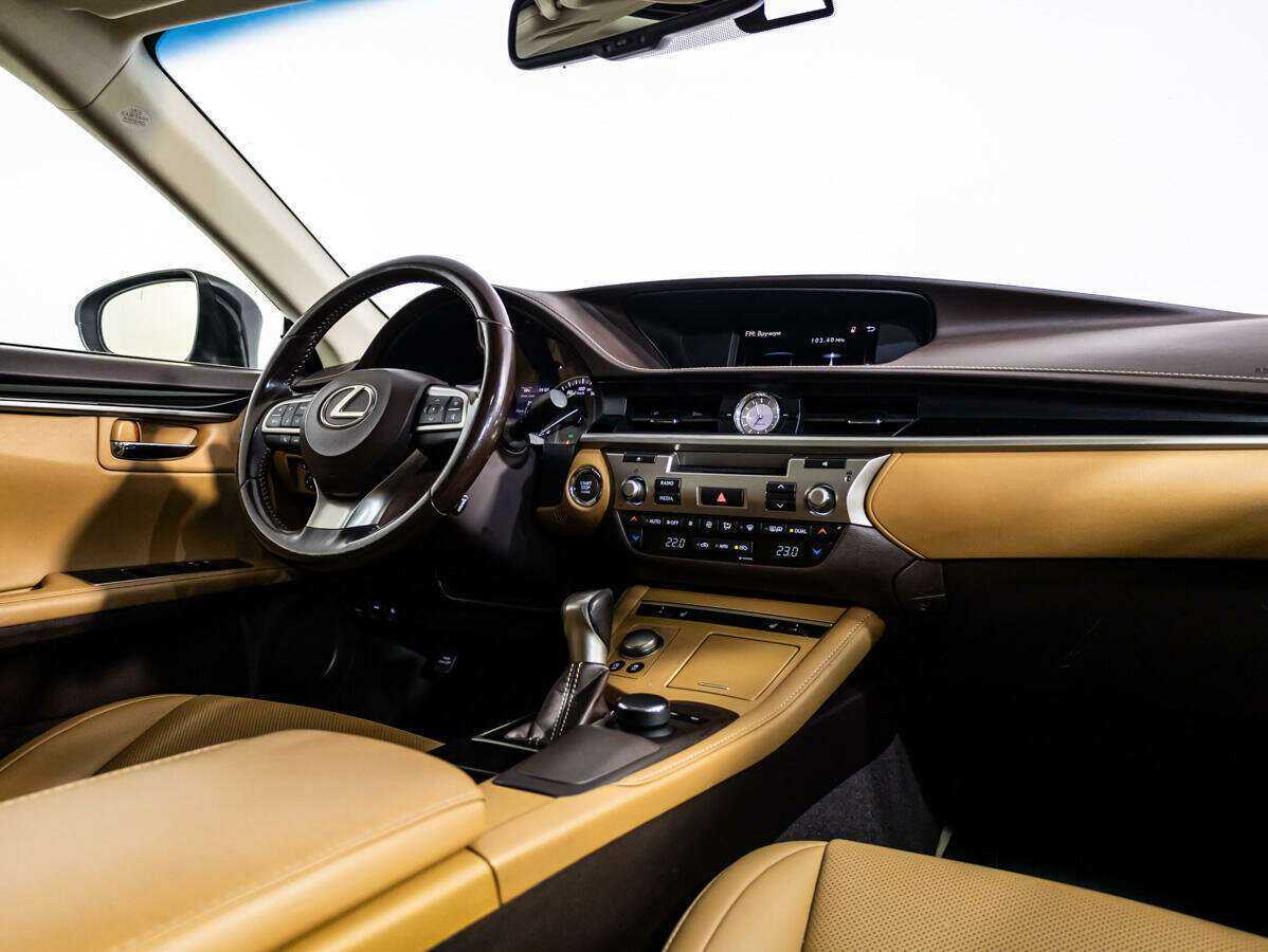 Б/У Лексус ЕС 2016 года. Фото: #7