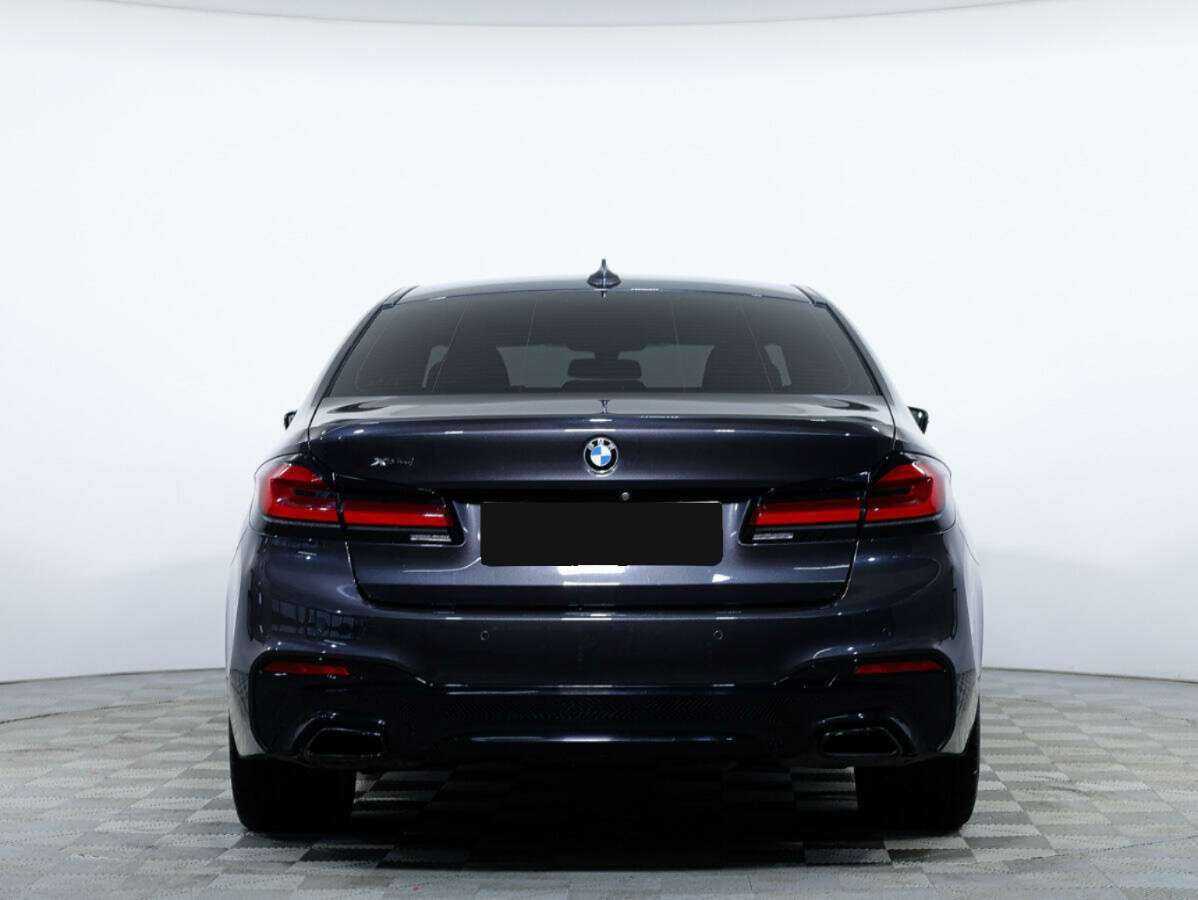 Б/У БМВ 5 серии 2018 года. Фото: #4