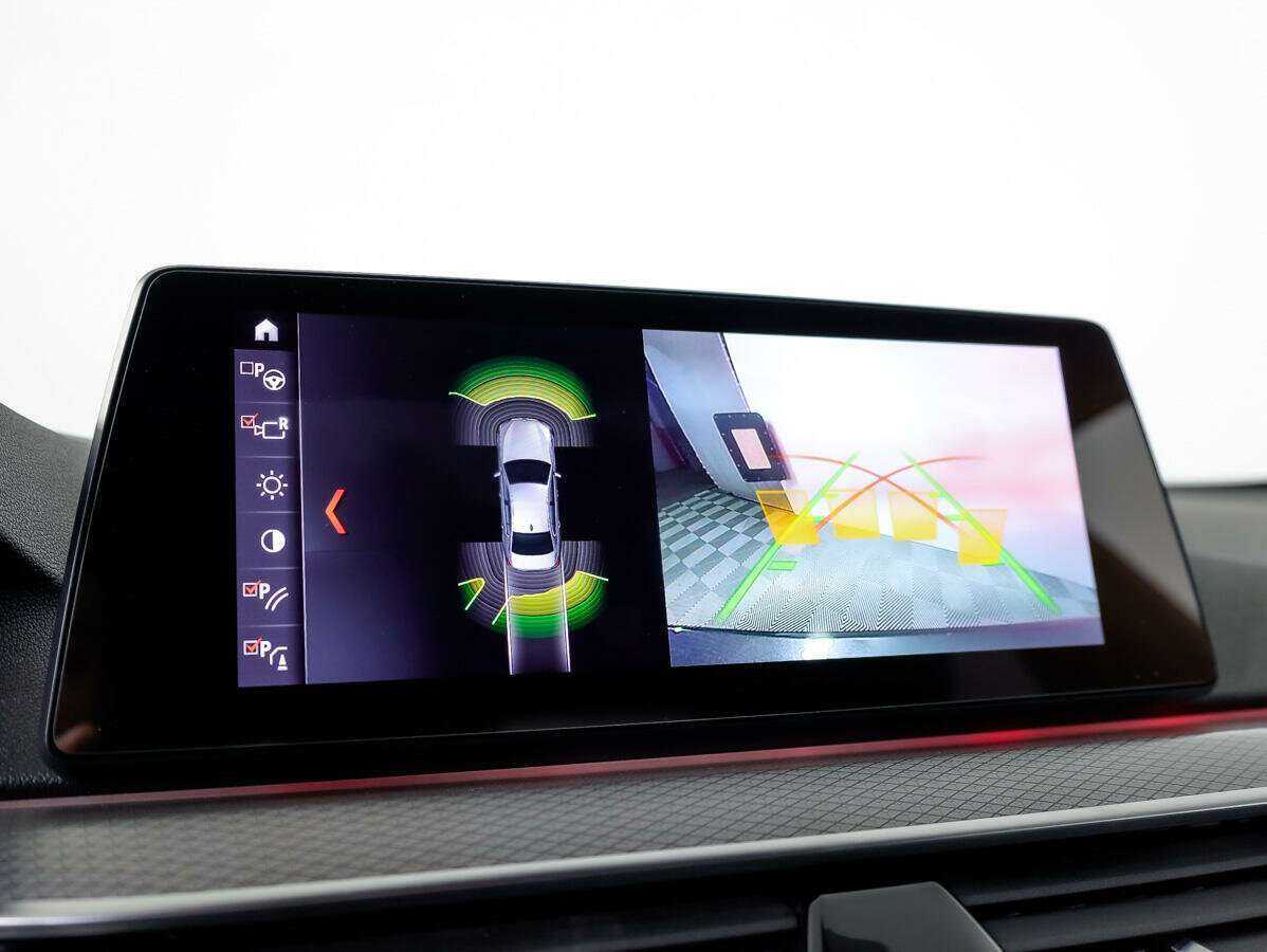 Б/У БМВ 5 серии 2018 года. Фото: #14