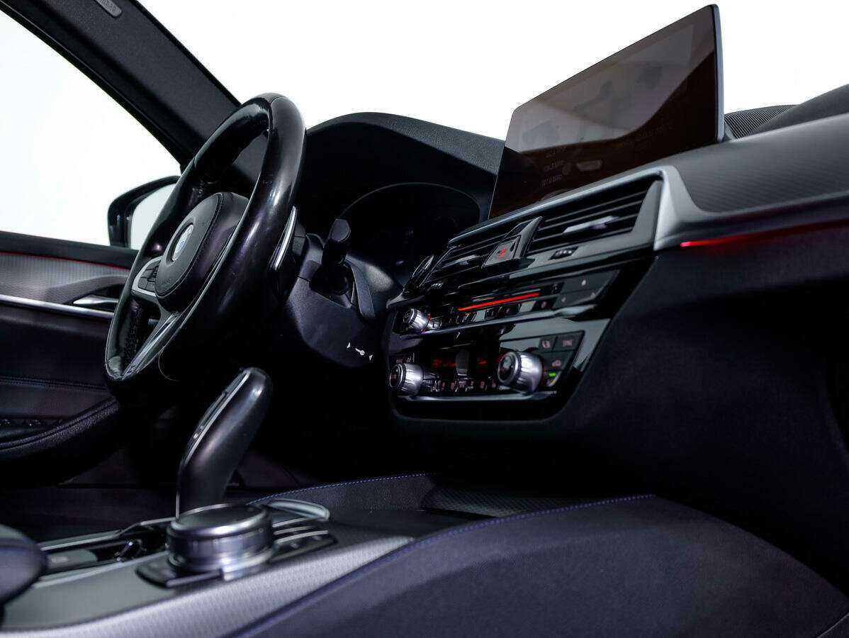 Б/У БМВ 5 серии 2018 года. Фото: #15