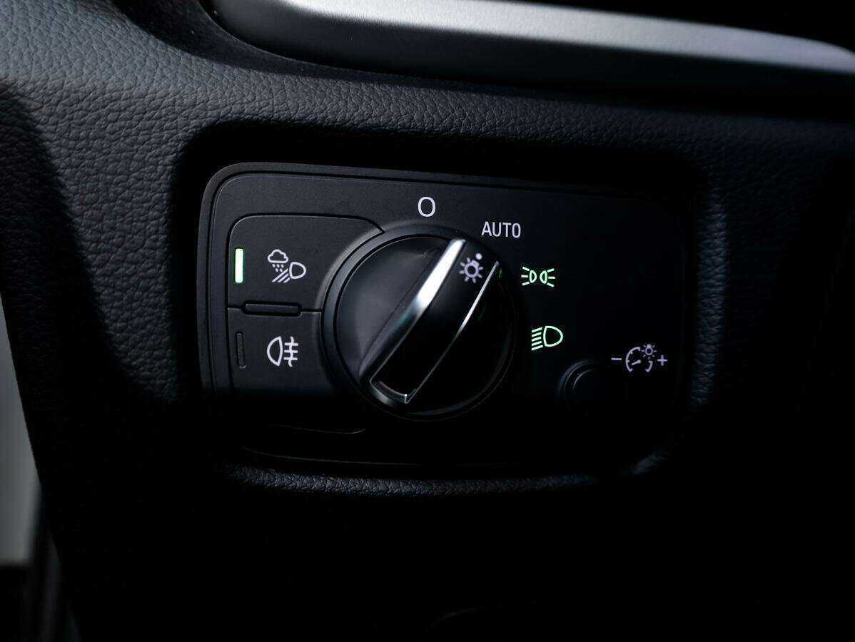 Б/У Ауди А3 2018 года. Фото: #19