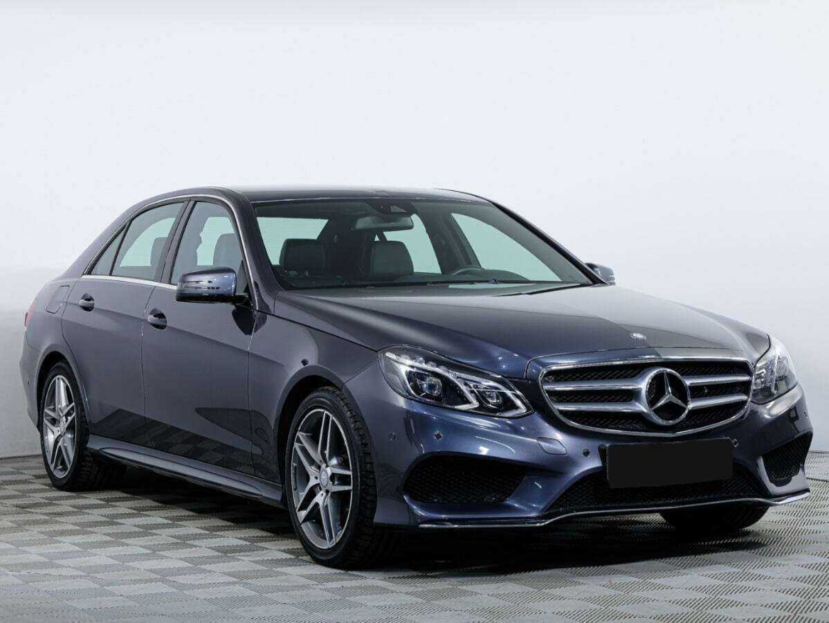 Б/У Мерседес-Бенц Е-Класс 2014 года. Фото: #1