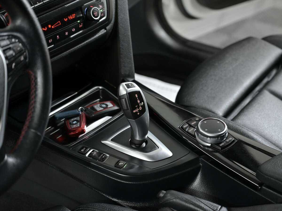 Б/У БМВ 3 серии 2015 года. Фото: #11