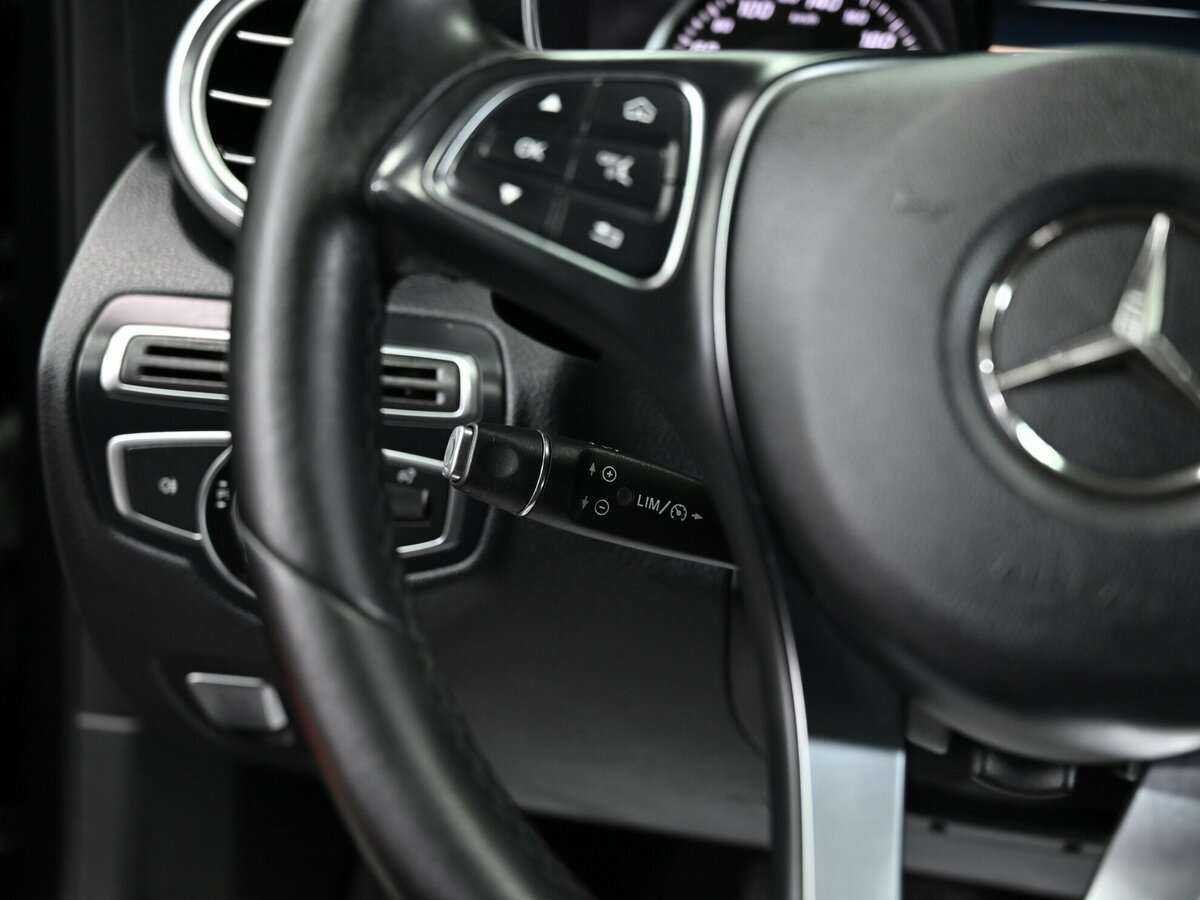 Б/У Мерседес-Бенц Ц-Класс 2016 года. Фото: #7