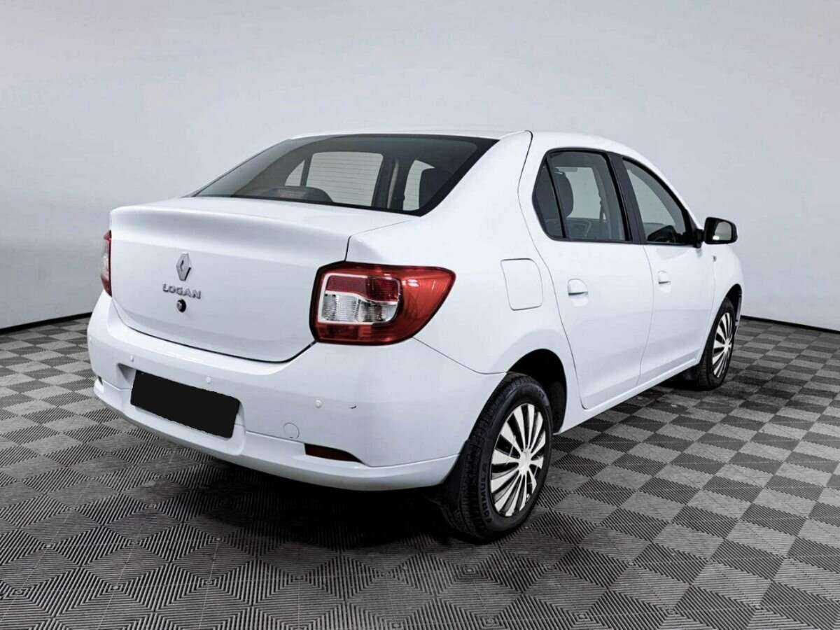 Б/У Рено Логан 2021 года. Фото: #4