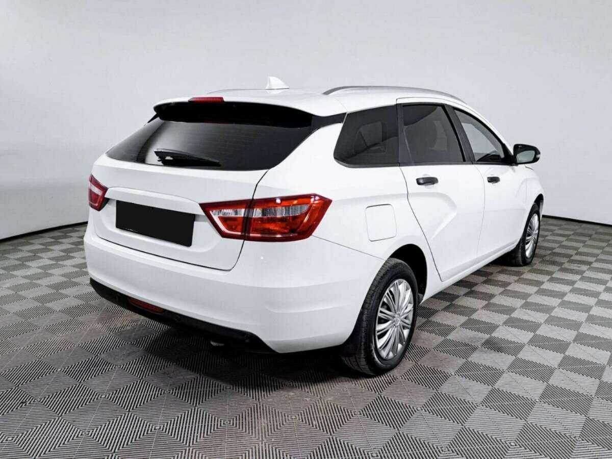 Б/У Лада (ВАЗ) Веста 2019 года. Фото: #3