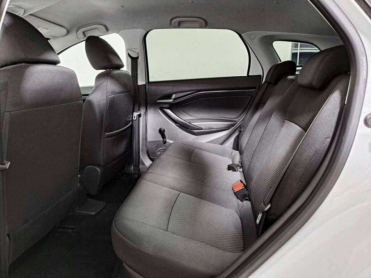 Б/У Лада (ВАЗ) Веста 2019 года. Фото: #7