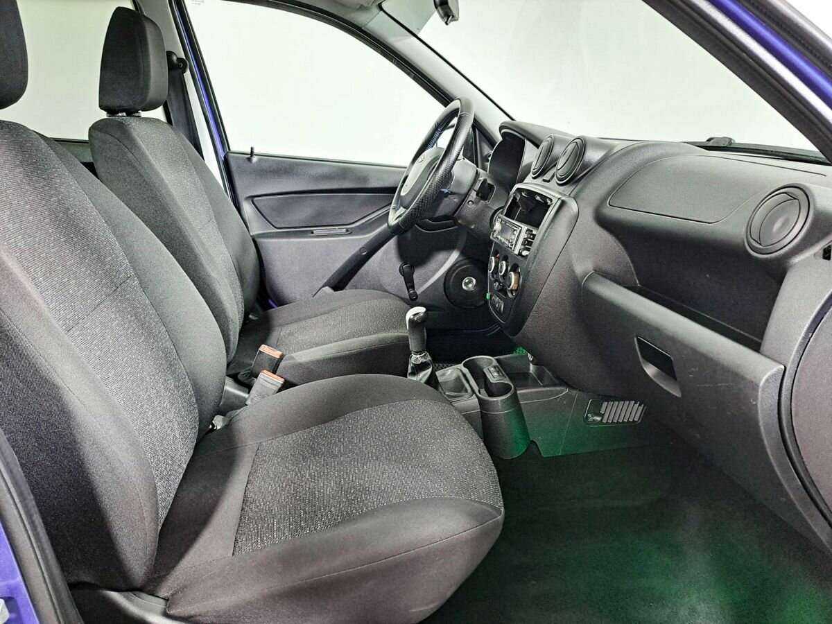 Б/У Лада (ВАЗ) Гранта 2017 года. Фото: #6