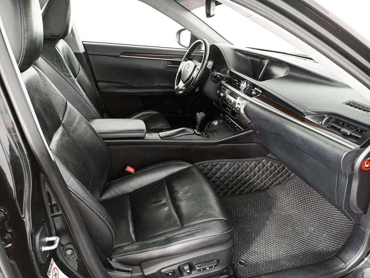 Б/У Лексус ЕС 2013 года. Фото: #8