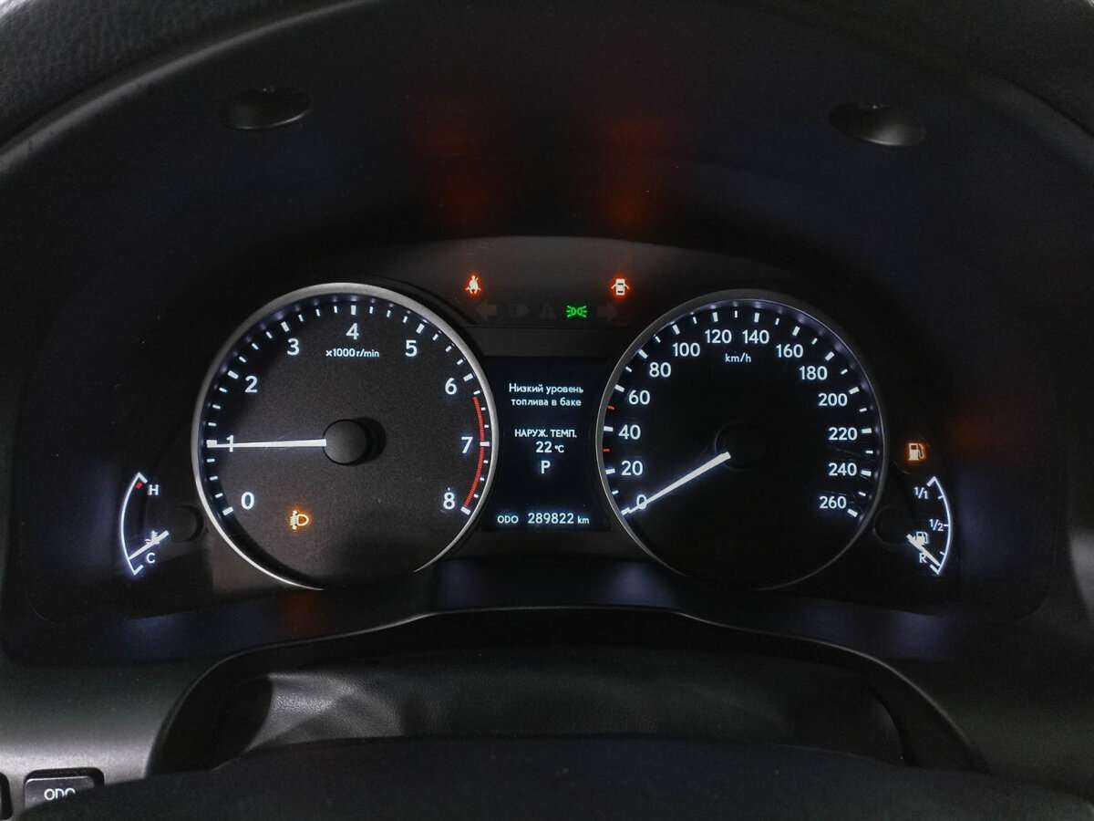 Б/У Лексус ЕС 2013 года. Фото: #10