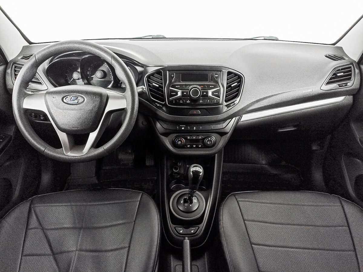 Б/У Лада (ВАЗ) Веста 2015 года. Фото: #10