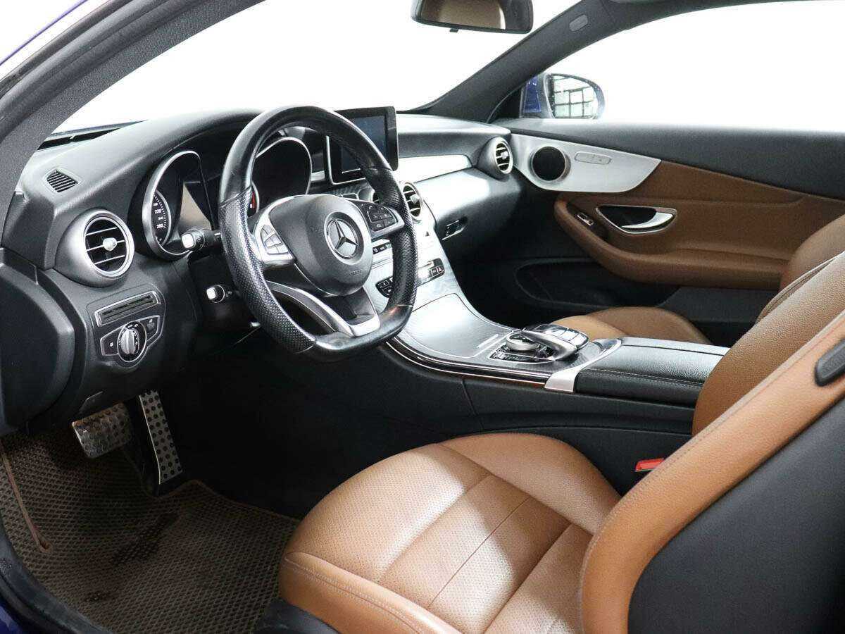 Б/У Мерседес-Бенц Ц-Класс 2016 года. Фото: #7