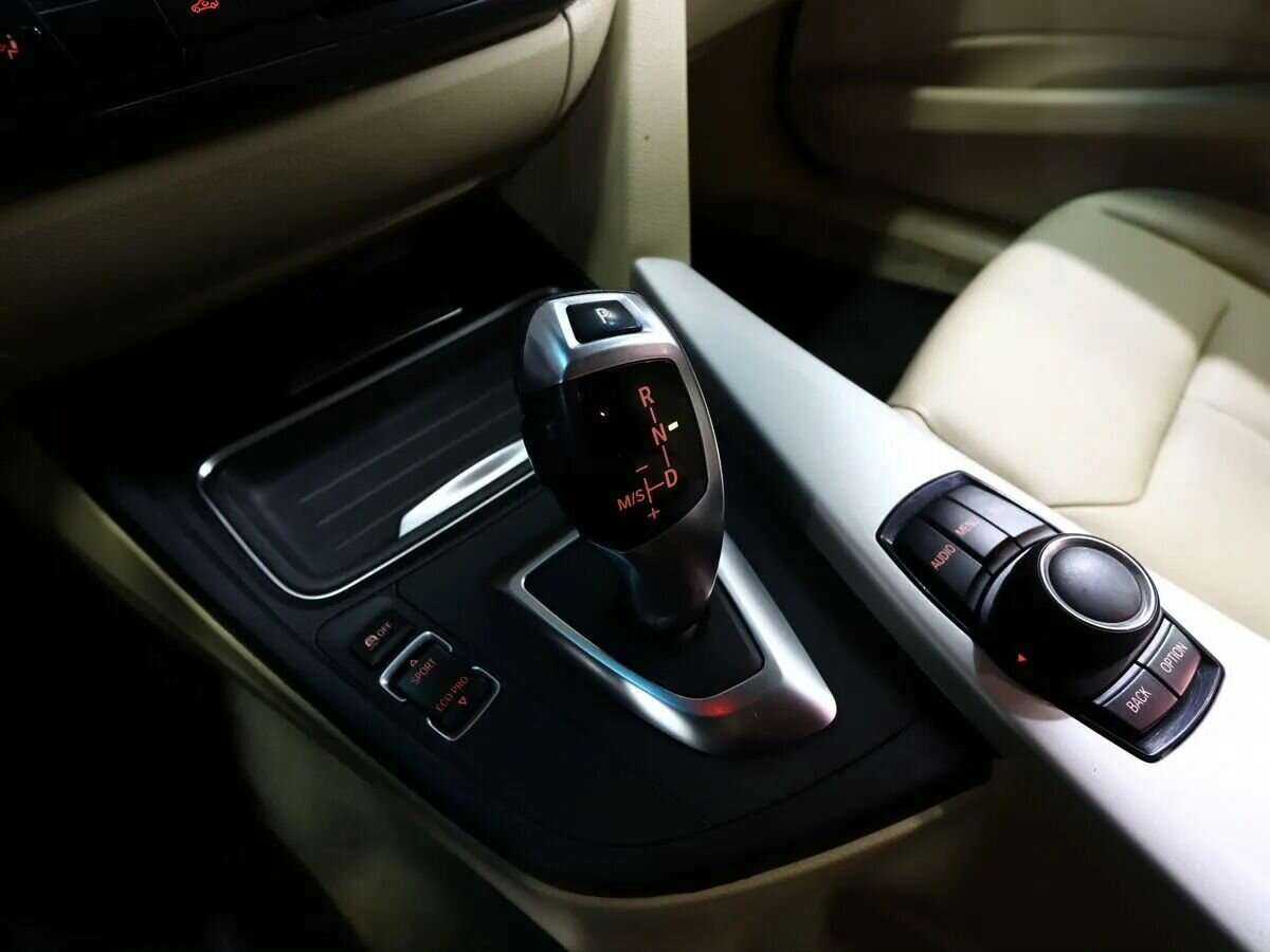 Б/У БМВ 3 серии 2014 года. Фото: #19