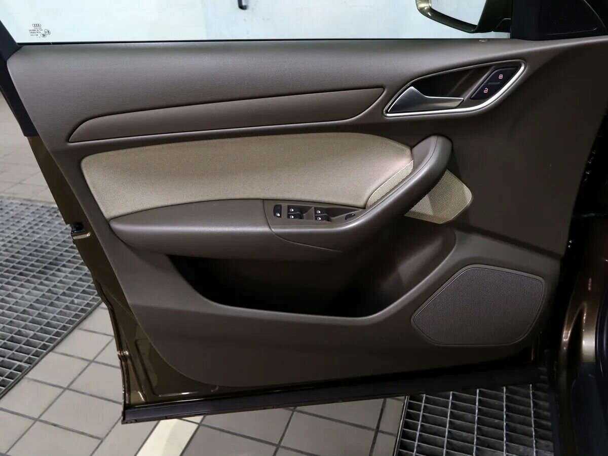 Б/У Ауди К3 2013 года. Фото: #7