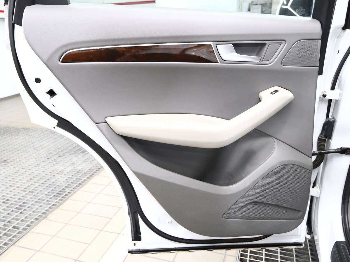 Б/У Ауди К5 2012 года. Фото: #11