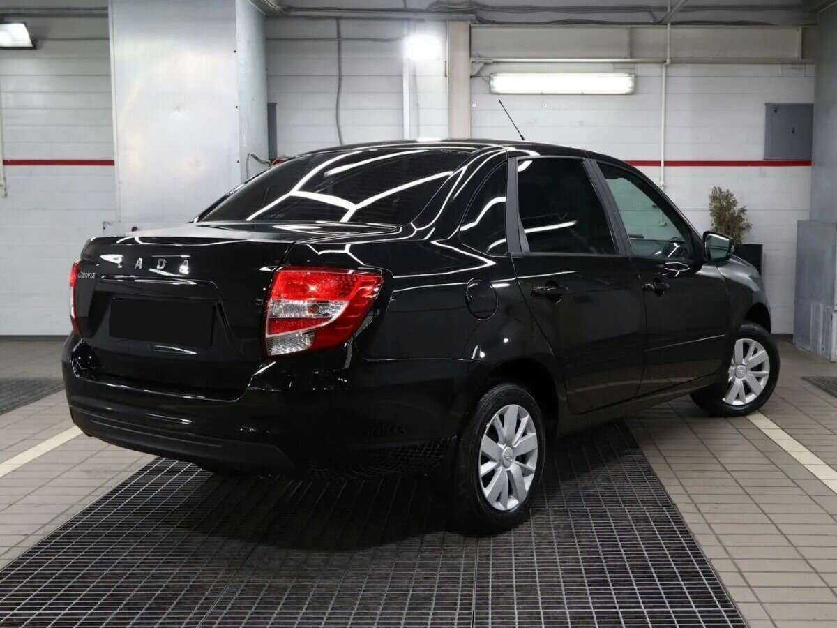 Б/У Лада (ВАЗ) Гранта 2023 года. Фото: #4