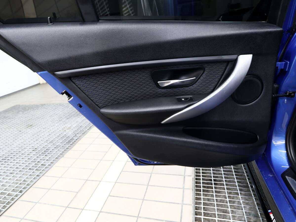 Б/У БМВ 3 серии 2013 года. Фото: #13