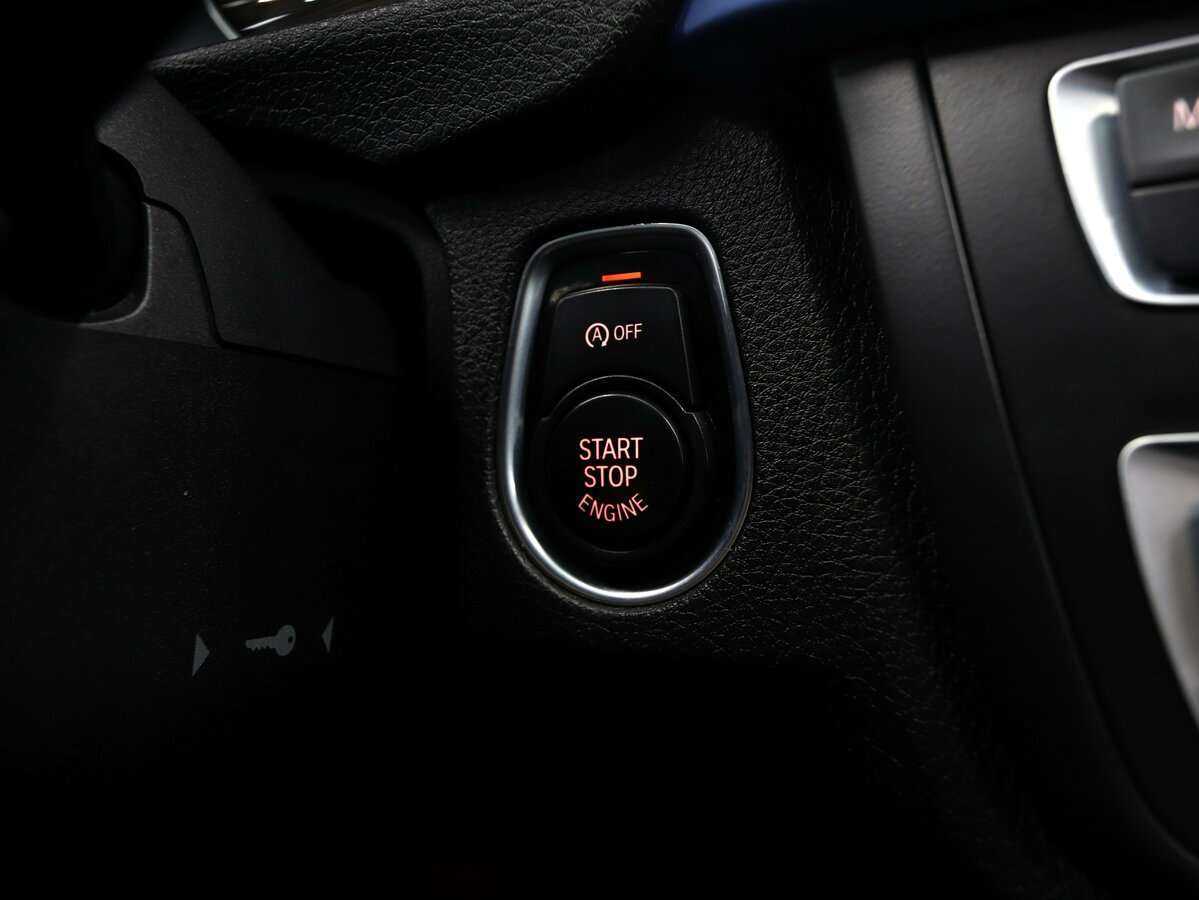 Б/У БМВ 3 серии 2013 года. Фото: #17