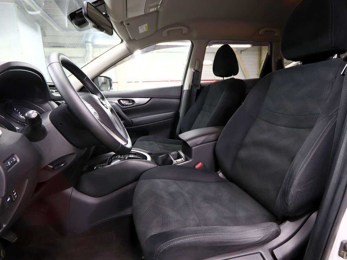 Б/У Ниссан Икс-Трейл 2017 года. Фото: #5