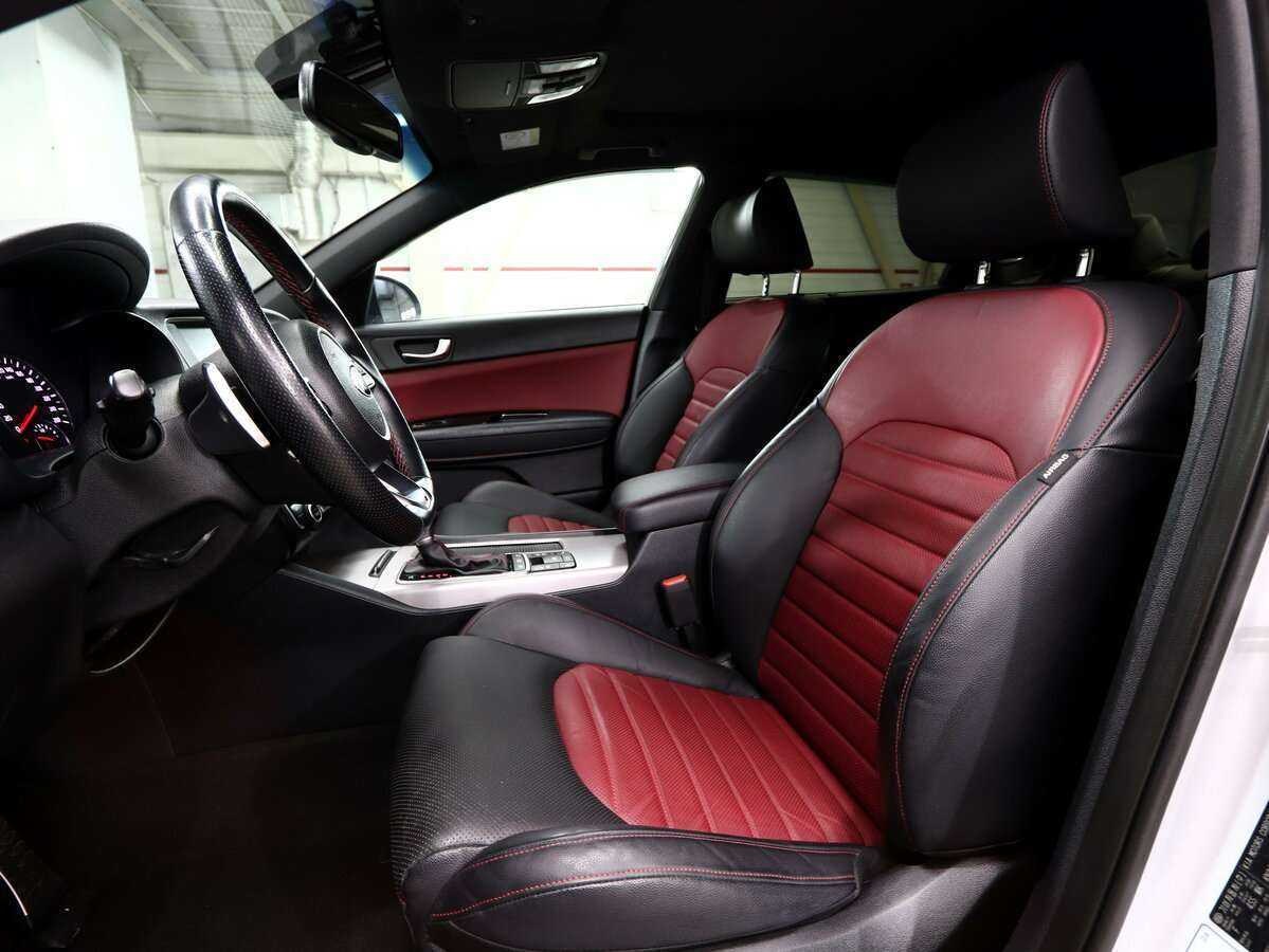 Б/У Киа Оптима 2019 года. Фото: #7