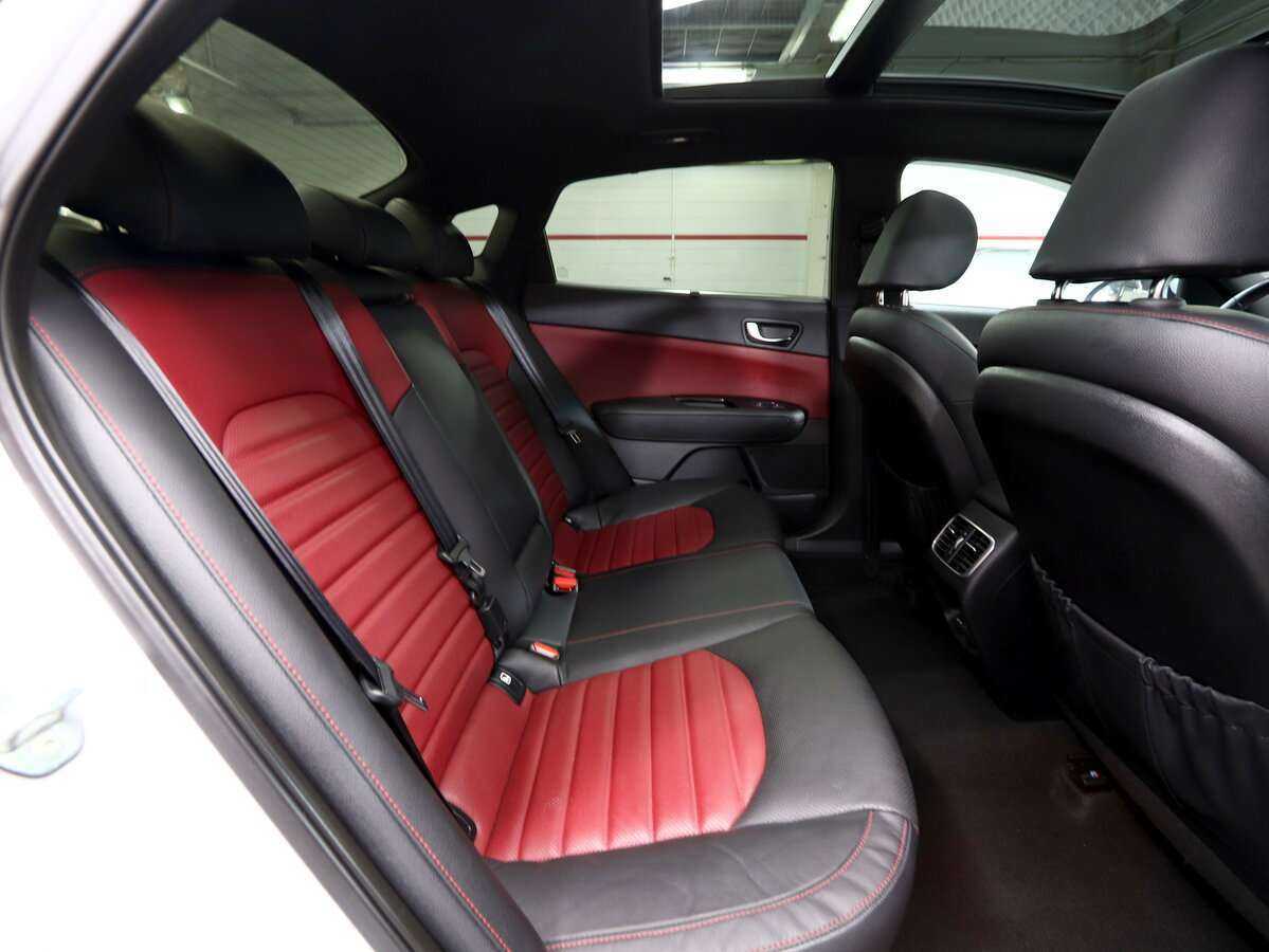 Б/У Киа Оптима 2019 года. Фото: #21