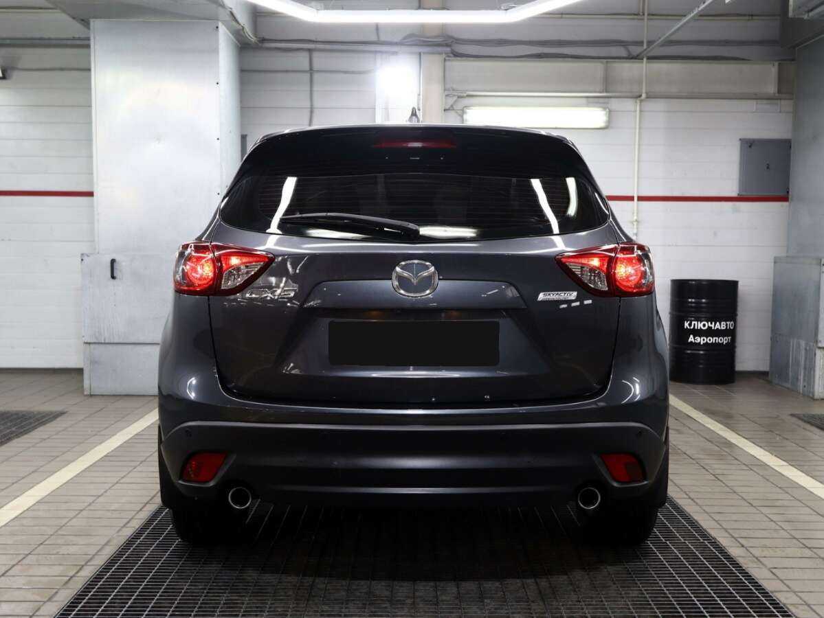 Б/У Мазда Ц-Икс-5 2016 года. Фото: #3