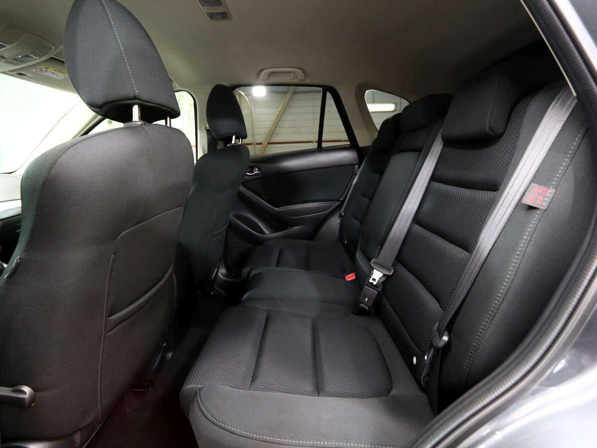 Б/У Мазда Ц-Икс-5 2016 года. Фото: #9