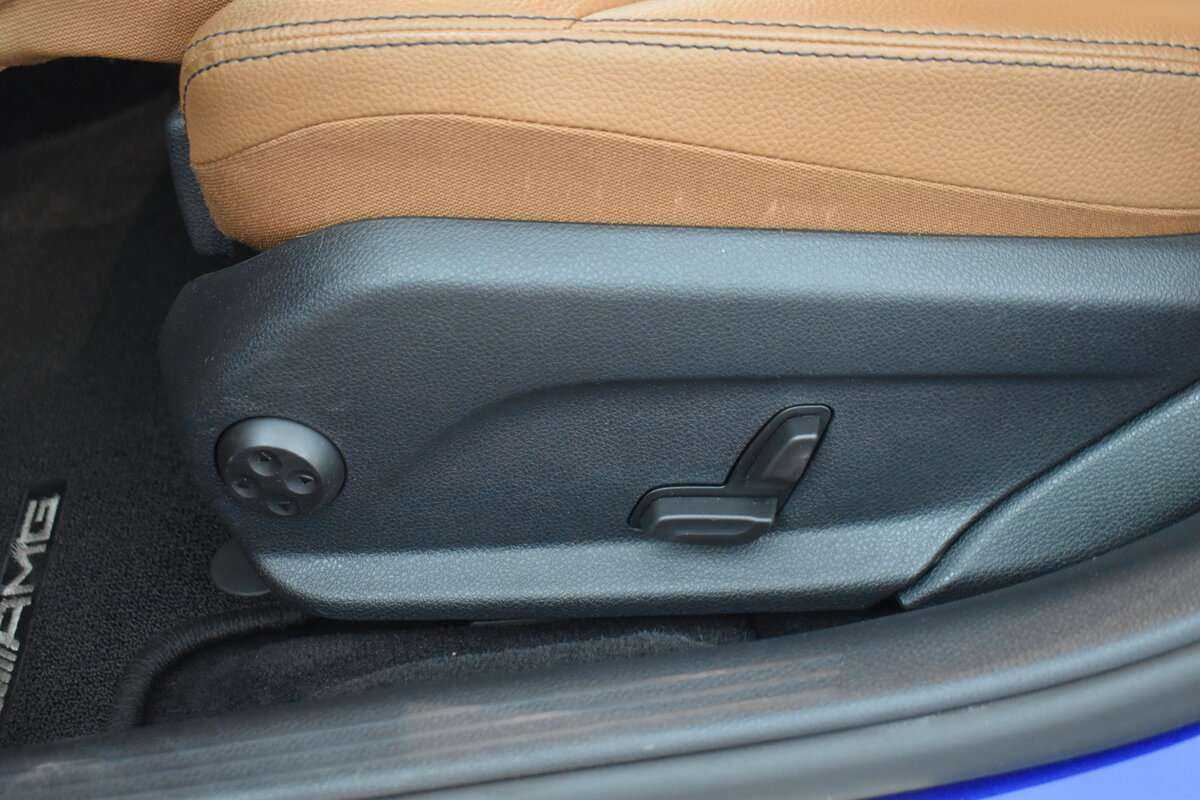 Б/У Мерседес-Бенц Ц-Класс 2018 года. Фото: #10