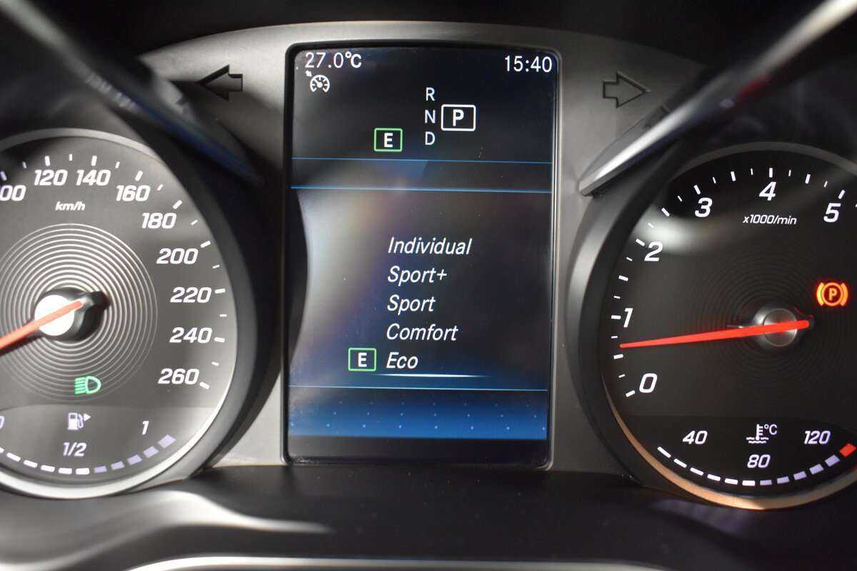 Б/У Мерседес-Бенц Ц-Класс 2018 года. Фото: #22