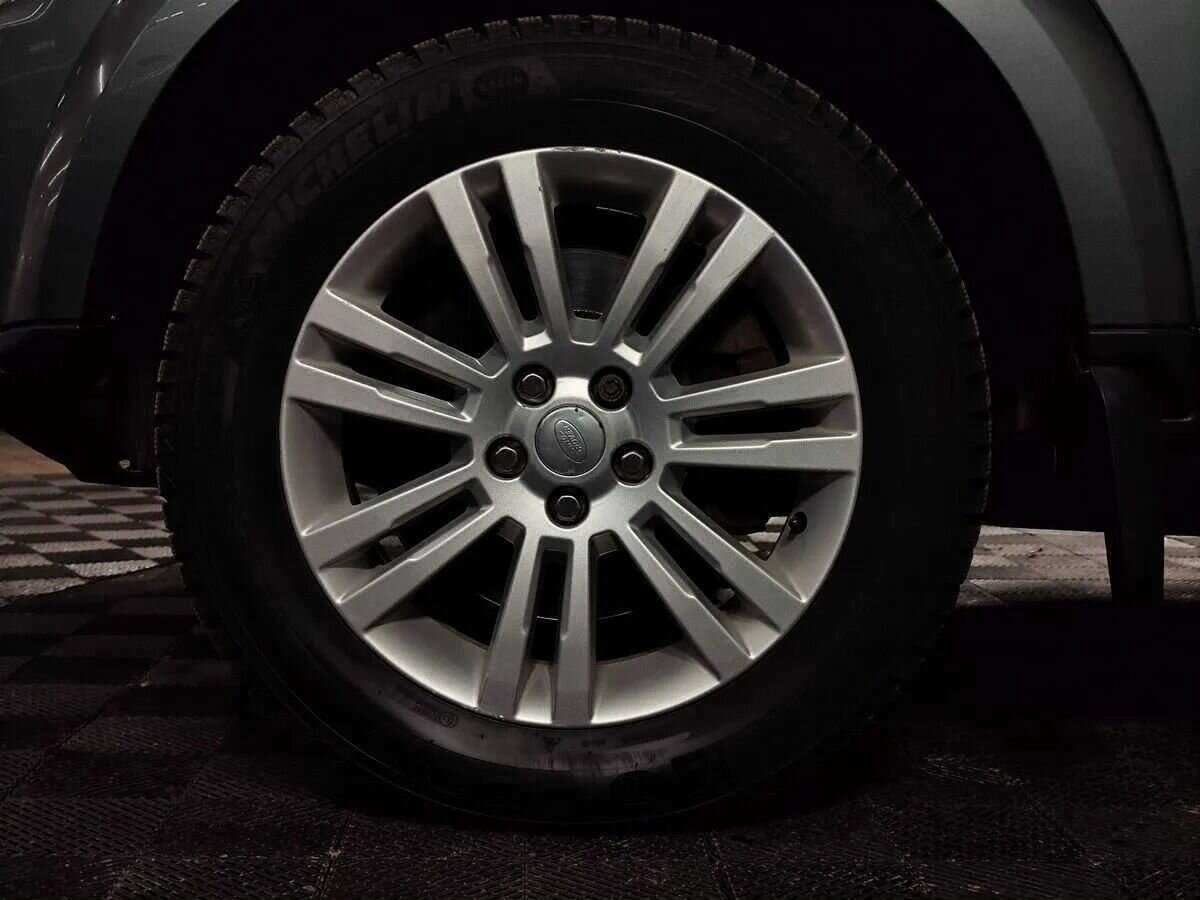 Б/У Лэнд Ровер Дискавери 2014 года. Фото: #21