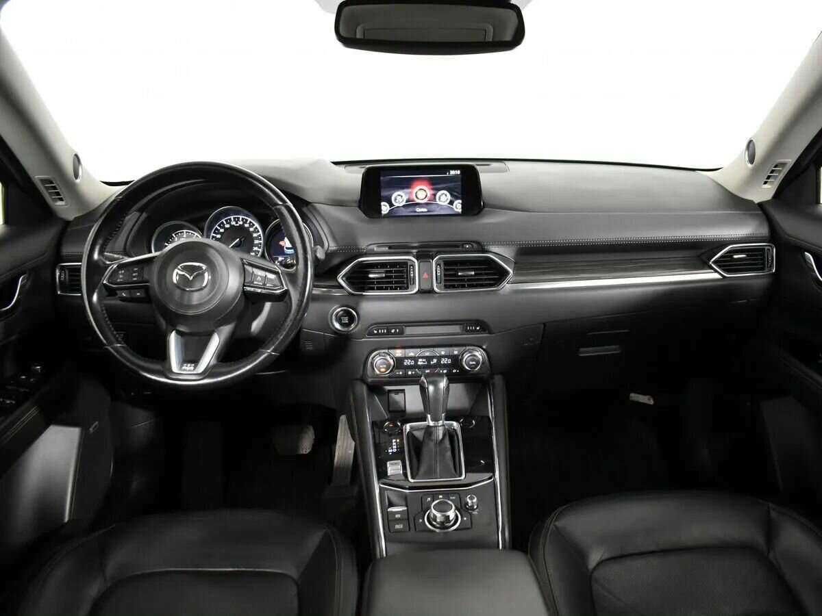 Б/У Мазда Ц-Икс-5 2018 года. Фото: #9