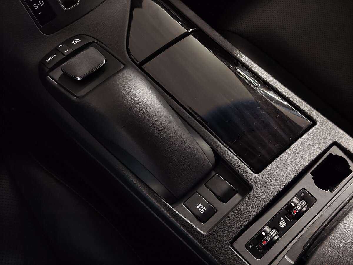 Б/У Лексус Р-Икс 2014 года. Фото: #16