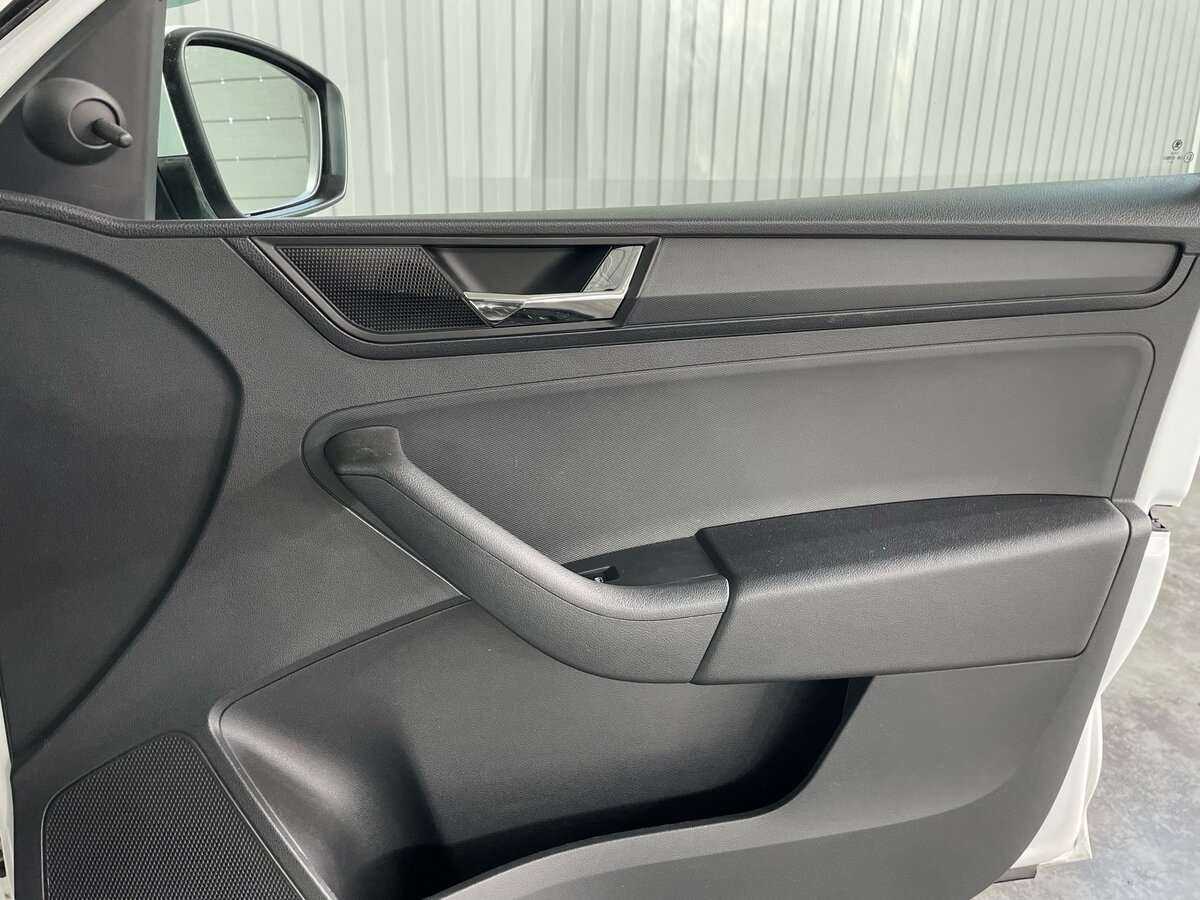 Б/У Шкода Рапид 2019 года. Фото: #17