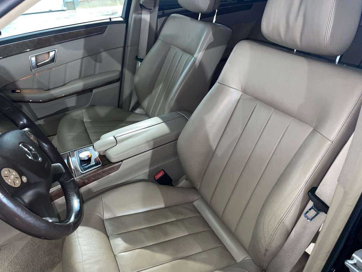 Б/У Мерседес-Бенц Е-Класс 2012 года. Фото: #9