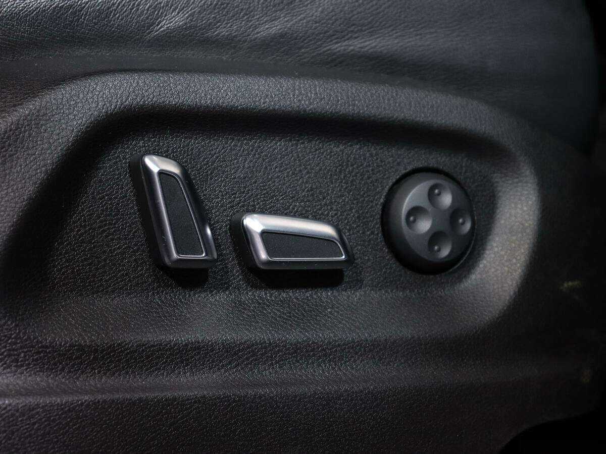 Б/У Ауди К5 2012 года. Фото: #16