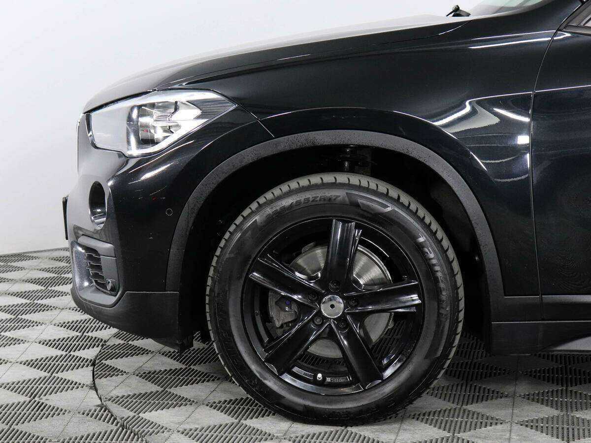 Б/У БМВ Икс1 2019 года. Фото: #6