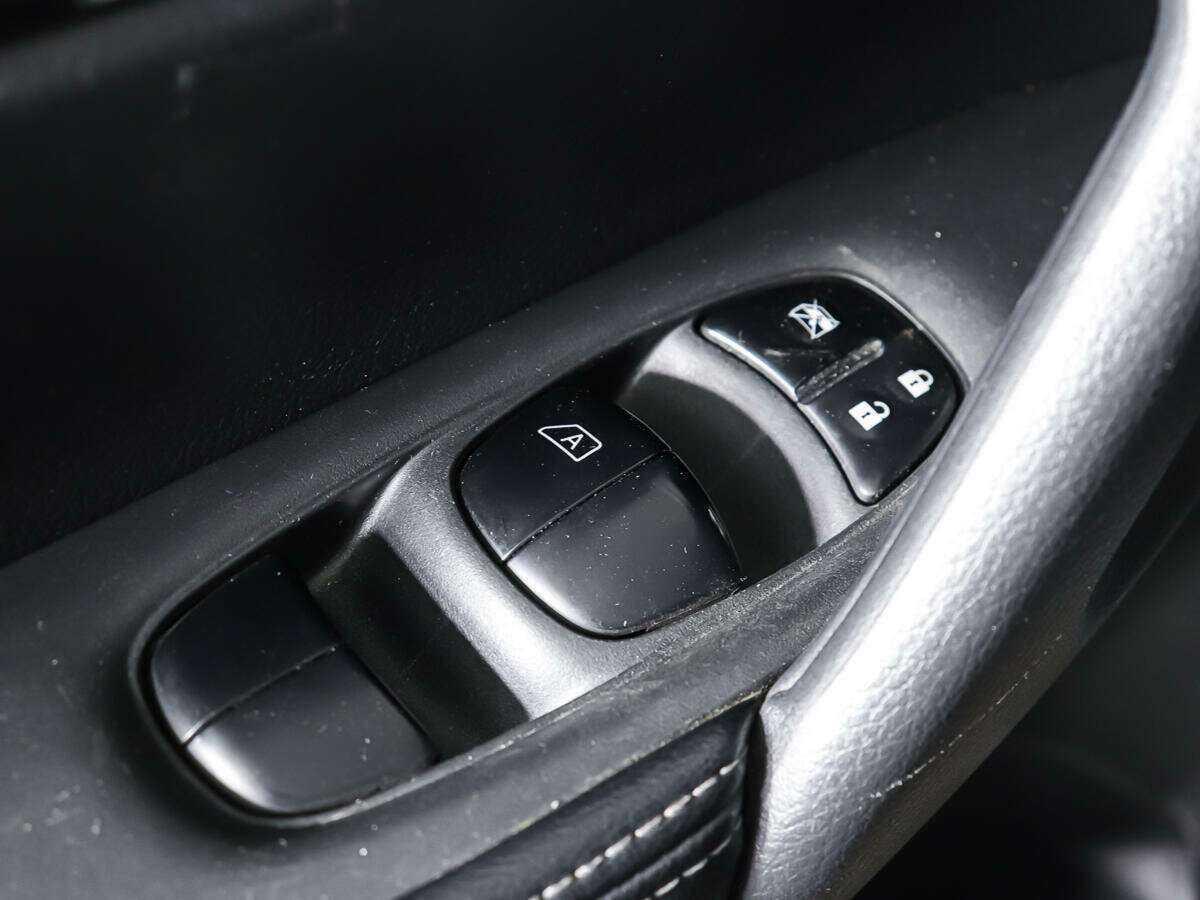 Б/У Ниссан Икс-Трейл 2018 года. Фото: #15