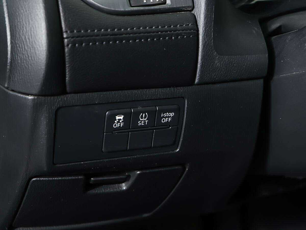 Б/У Мазда 6 2016 года. Фото: #14