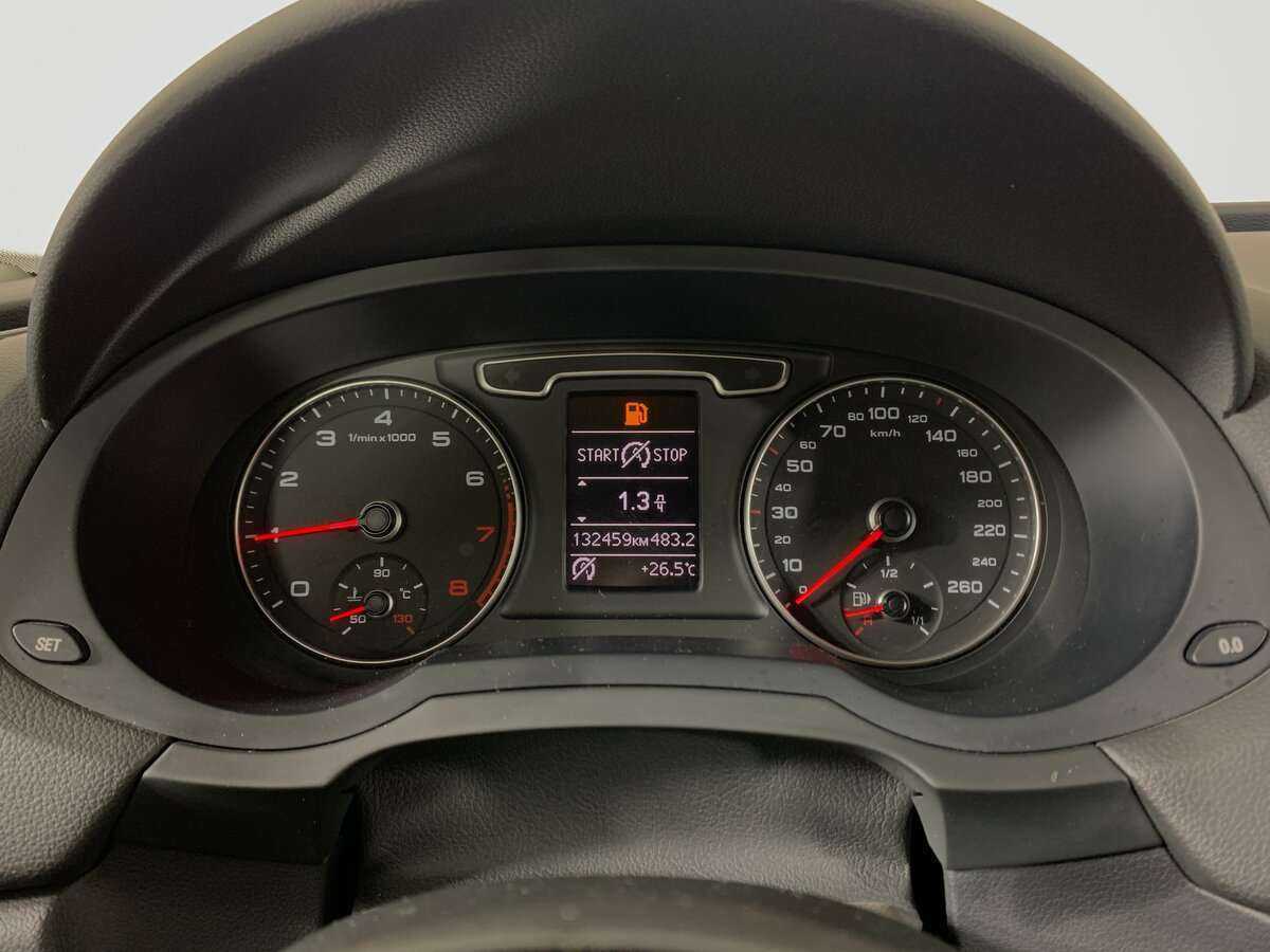 Б/У Ауди К3 2013 года. Фото: #11