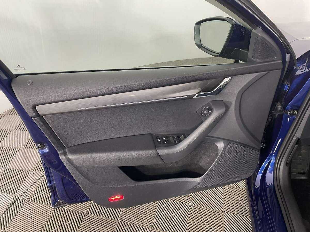 Б/У Шкода Октавия 2017 года. Фото: #7