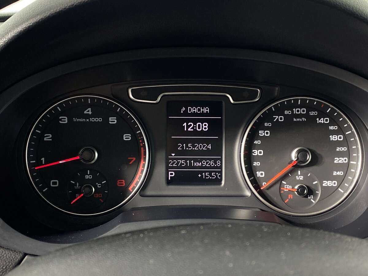 Б/У Ауди К3 2013 года. Фото: #10