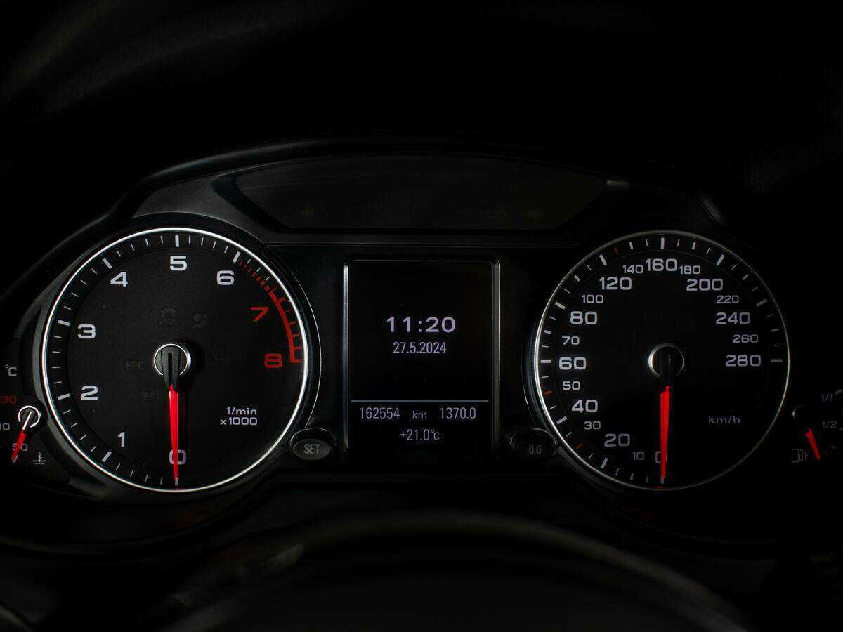 Б/У Ауди К5 2014 года. Фото: #9