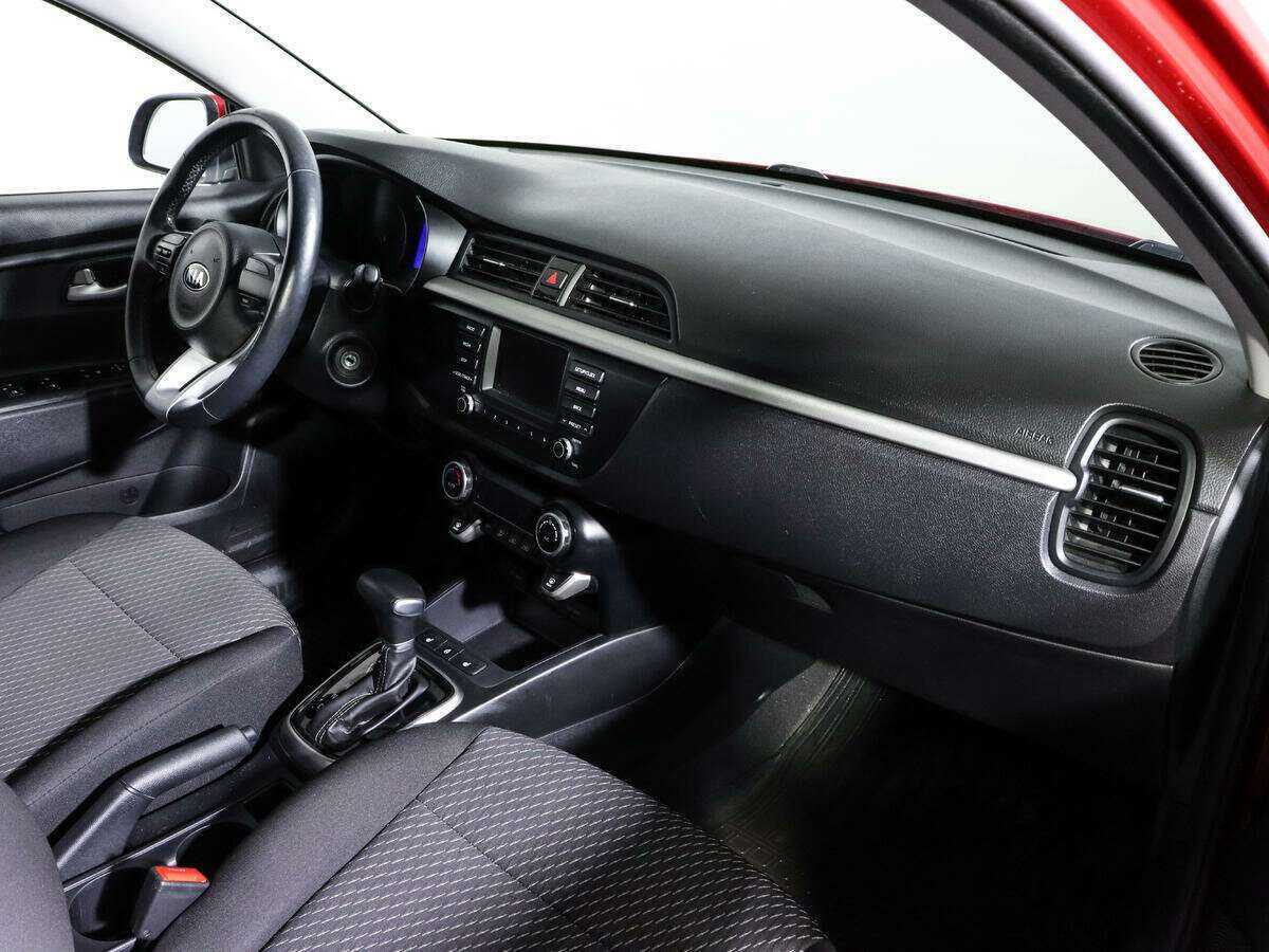 Б/У Киа Рио 2019 года. Фото: #8