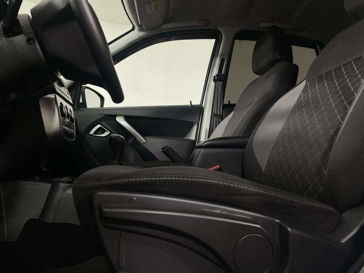 Б/У Лада (ВАЗ) Гранта 2021 года. Фото: #9