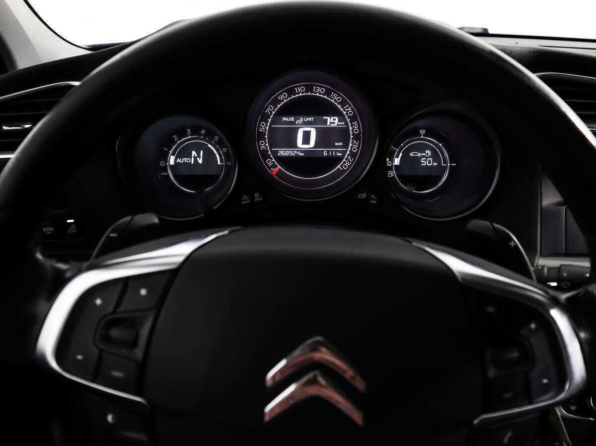 Б/У Ситроен Ц4 2012 года. Фото: #16