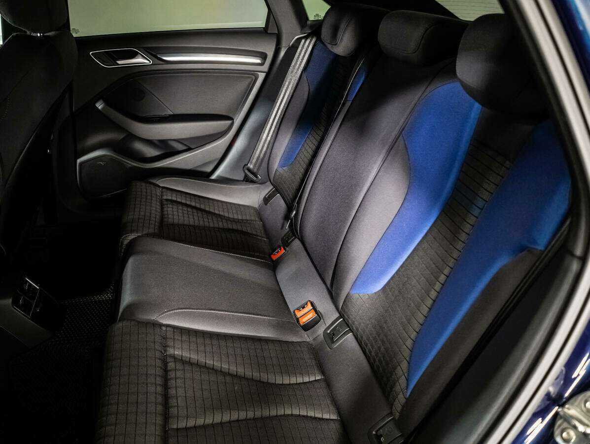 Б/У Ауди А3 2017 года. Фото: #7