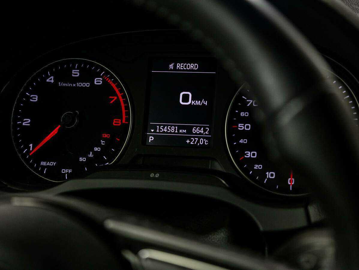 Б/У Ауди А3 2017 года. Фото: #9