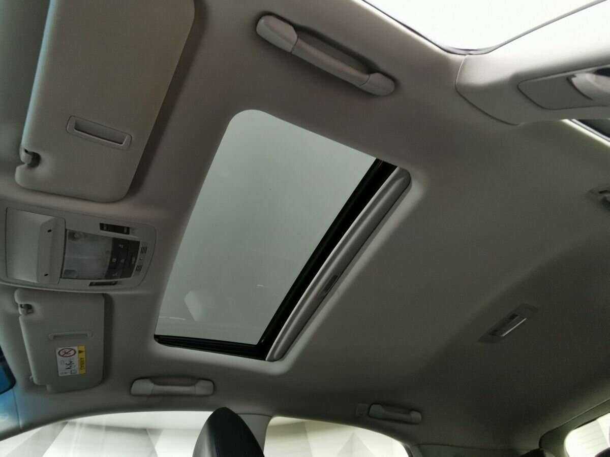 Б/У Лексус Р-Икс 2015 года. Фото: #16