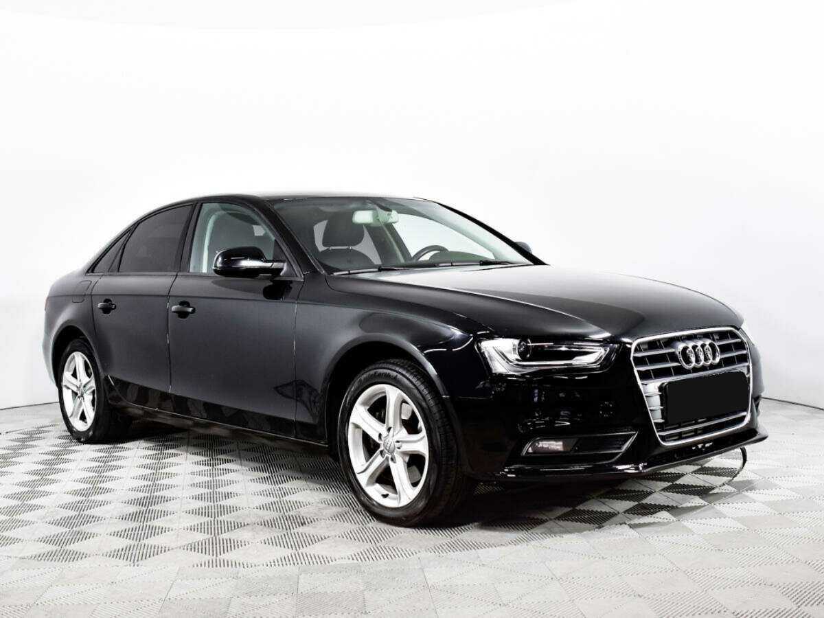 Б/У Ауди А4 2013 года. Фото: #2